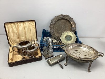 Lot 224 - A Collection of Assorted Plated Ware,...