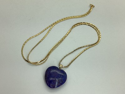 Lot 81 - A Smooth Link Long Chain, stamped "14kt",...