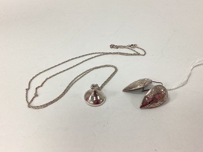 Lot 179 - A Novelty American Pendant as A Hershey's Kiss,...