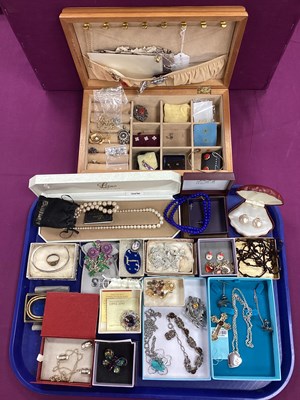 Lot 274 - A Mixed Lot of Assorted Costume Jewellery,...