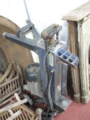 Lot 1442 - Einhell BT-LS 44 Electric 4-Ton Log Splitter -...