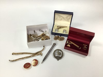 Lot 276 - A Scottish "SPERANDUM EST" Clan Badge/Brooch,...