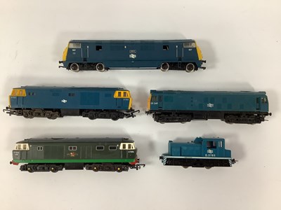 Lot 358 - Five 'OO' Gauge Diesel Locomotives: a Mainline...