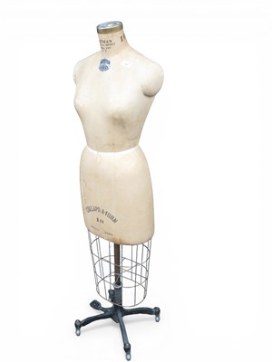 Lot 1162 - A Mid XX Century "J.R. Bauman Normal Model...