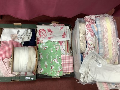 Lot 1360Q - Vintage Curtains, woven rug, fabric offcuts...