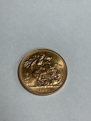 Lot 640 - 1981 QEII Gold Sovereign.