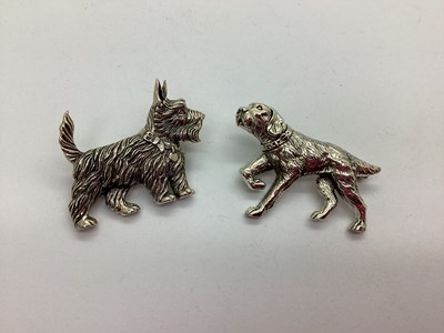 Lot 113 - A Westie Dog Brooch, with inset eye detail,...