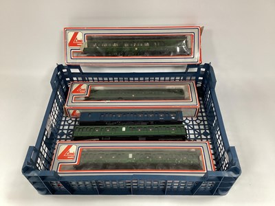 Lot 434 - A Boxed Lima 'OO' Gauge Three-Car Diesel...