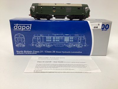 Lot 898 - A boxed Dapol 00 gauge Class 21 diesel "D6111"...
