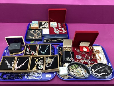 Lot 220 - A Collection of Modern Costume Jewellery, to...