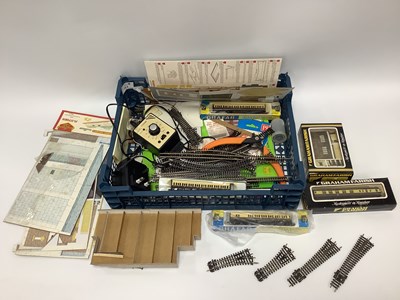 Lot 711 - An Assortment of 'N' Gauge, items including...