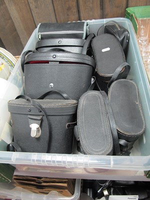 Lot 1059 - Binoculars, to include Bresser 10x50,...