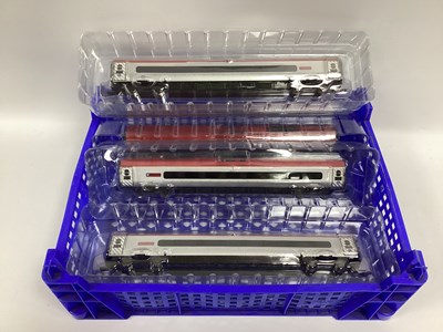 Lot 521 - Four cased Dapol 00 gauge "Pendolino" trailer...