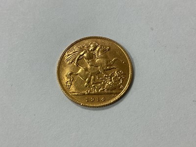 Lot 629 - 1914 George V Gold Half Sovereign.