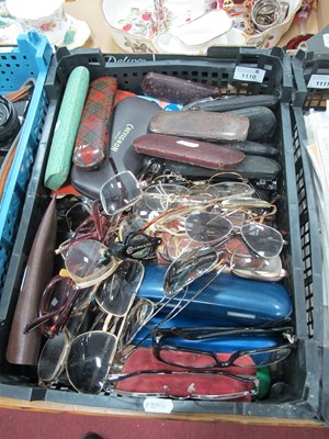 Lot 1110 - Spectacles and Glasses, boxed and loose...