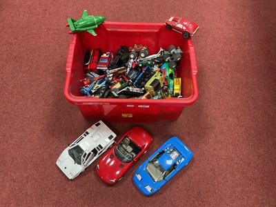 Lot 424 - A Quantity of Loose Diecast Vehicles, by...