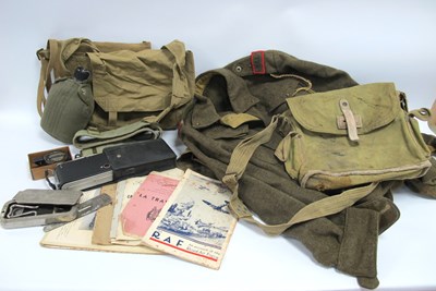 Lot 341 - WWII British Military Mark III Prismatic...