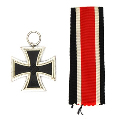 Lot 649 - WWII German Third Reich Iron Cross 2nd class,...