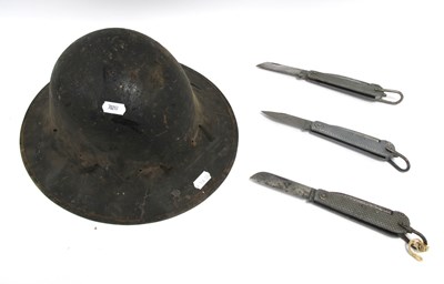 Lot 389 - British Royal Navy Jack Knives, all maker...