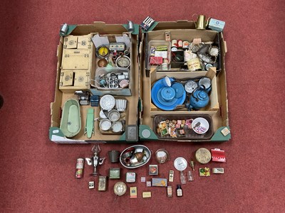 Lot 909 - A Collection of Dolls House Accessories and...