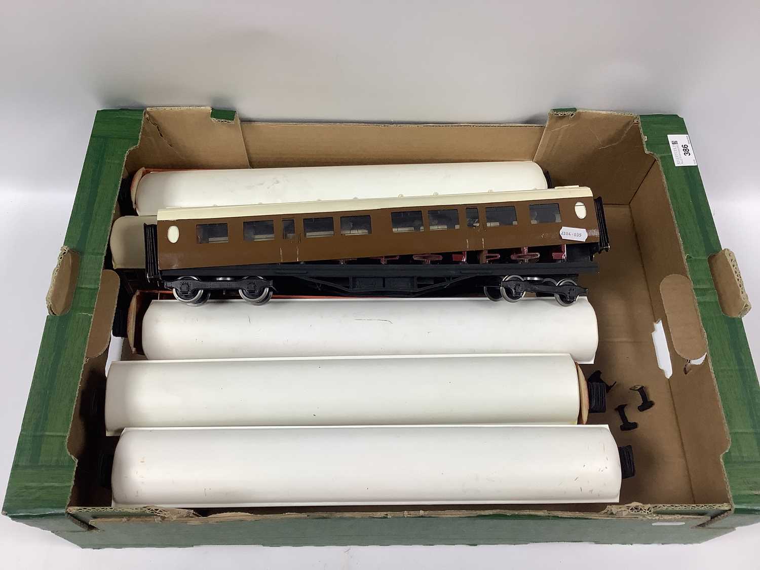 Lot 386 - Six 'O' Gauge/7mm Part Built L.N.E.R Teak...