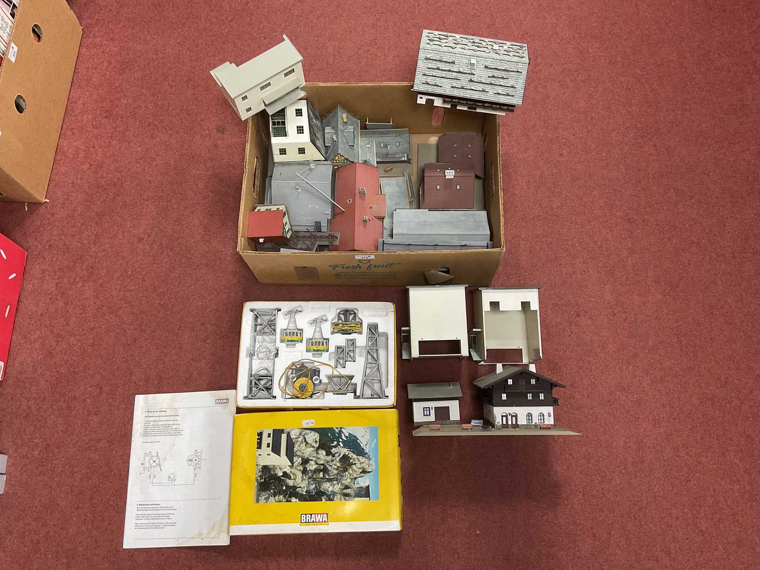 Lot 312 - A collection of kit-built HO scale Alpine...