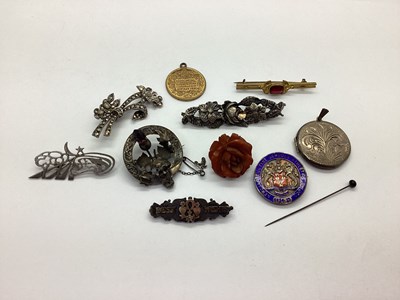 Lot 127 - A Hallmarked Silver Circular Locket Pendant,...