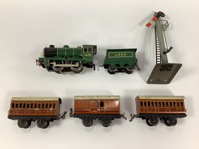 Lot 481 - A mid XX century 'O' Gauge 0-4-0 3-rail...