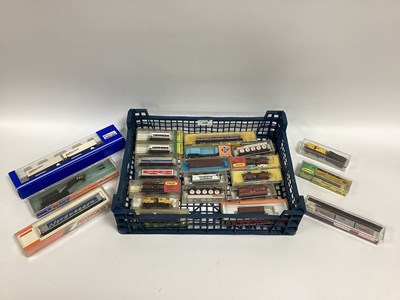 Lot 509 - Approximately twenty-five cased N gauge...