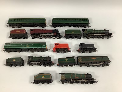 Lot 568 - Nine Triang 00 gauge locomotives: two 4-6-2...