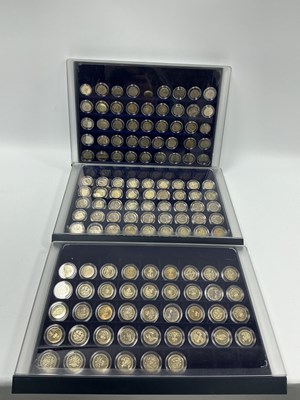 Lot 418 - Collection Of One Hundred And Thirty Two £1...