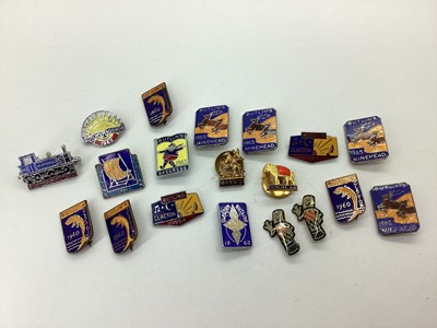 Lot 249 - Vintage Enamel Butlin's Badges - 1960 Clacton,...
