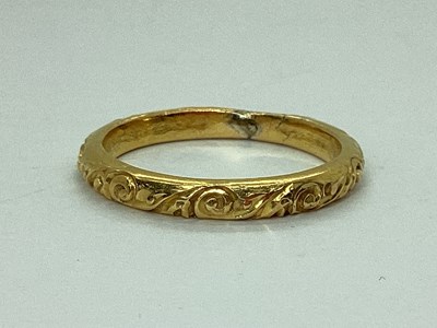 Lot 35 - An Antique Posy Style Ring, scroll engraved...