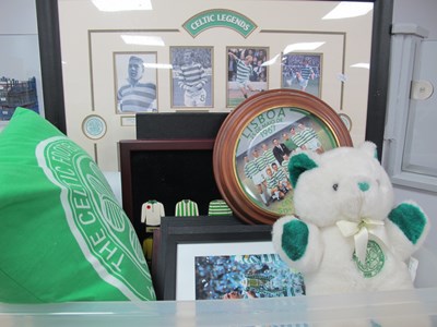 Lot 735 - Glasgow Celtic Classic Shirt Display 42cm wide,...