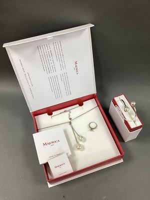 Lot 137 - Modern 'Majorica Pearl' Drop Necklace, (clasp...