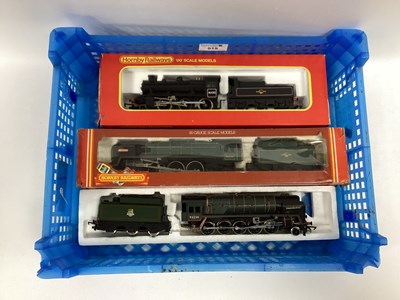 Lot 515 - Three Hornby 00 gauge locomotives: a boxed...