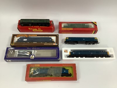 Lot 658 - Six 00 gauge diesel locomotives: a boxed Lima "...