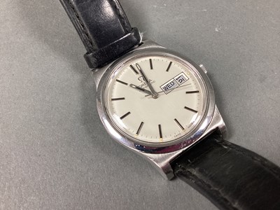 Lot 256 - Omega; A Stainless Steel Automatic Gent's...