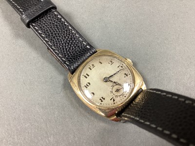 Lot 253 - A Vintage 9ct Gold Cased Wristwatch, the...