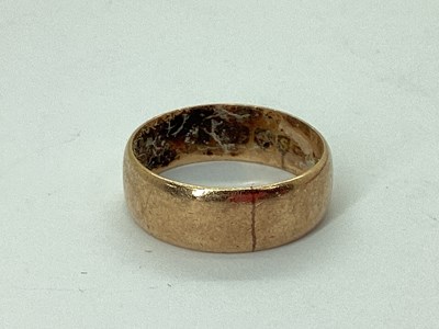 Lot 52 - A 9ct Gold Plain Wedding Band (finger size...