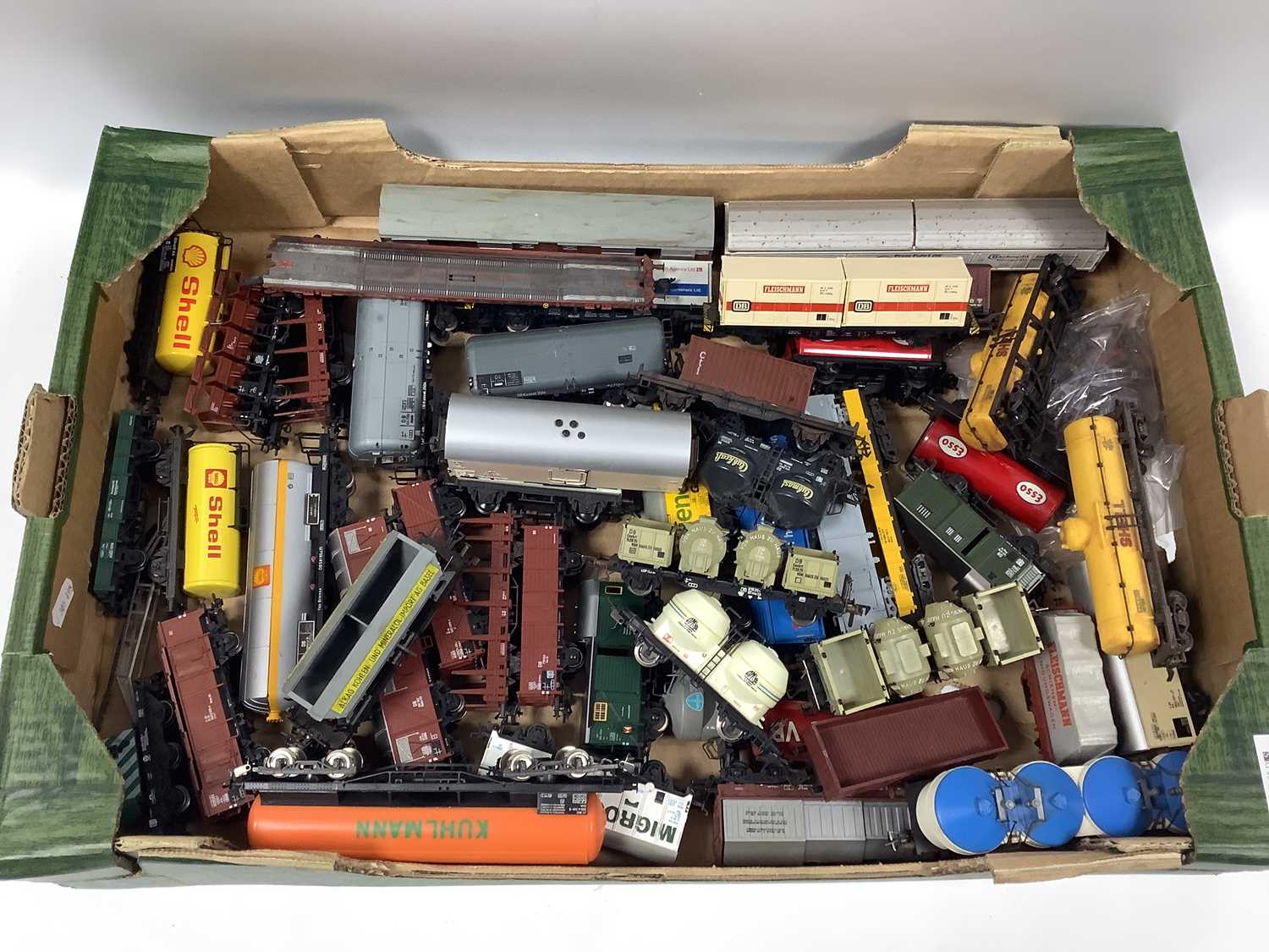 Lot 387 - Approximately Thirty-Five 'HO' Scale European...