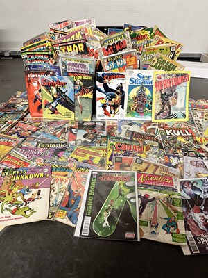 Lot 407 - Approximately One Thousand Mainly American...