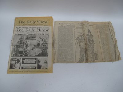 Lot 1435 - 1902 Daily Telegraph Newspaper - Queens Robe...