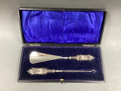Lot 7 - A Matched Edwardian Hallmarked Silver Mounted...