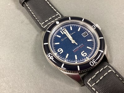 Lot 226 - Spinnaker; A Modern Automatic Gent's...