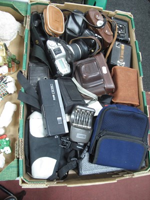 Lot 1068 - Mixed Cameras and accessories, including...