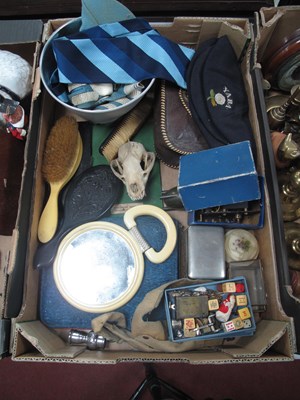Lot 1065 - Mixed collection, including biology study...
