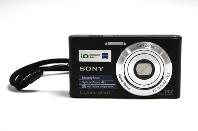 Lot 758 - Sony Cyber-Shot DSC-W320 14.1MP Digital...