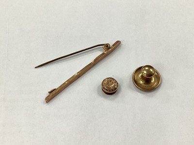 Lot 83 - 9ct Gold Dress Stud, smaller stud, vintage bar...
