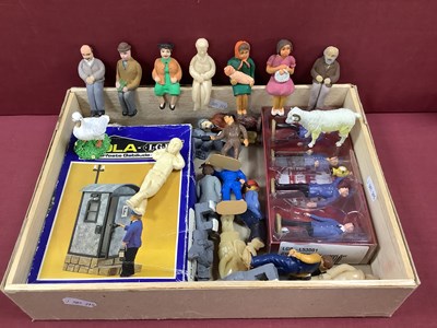 Lot 847 - Approximately Twenty 'G' Scale Figures, some...
